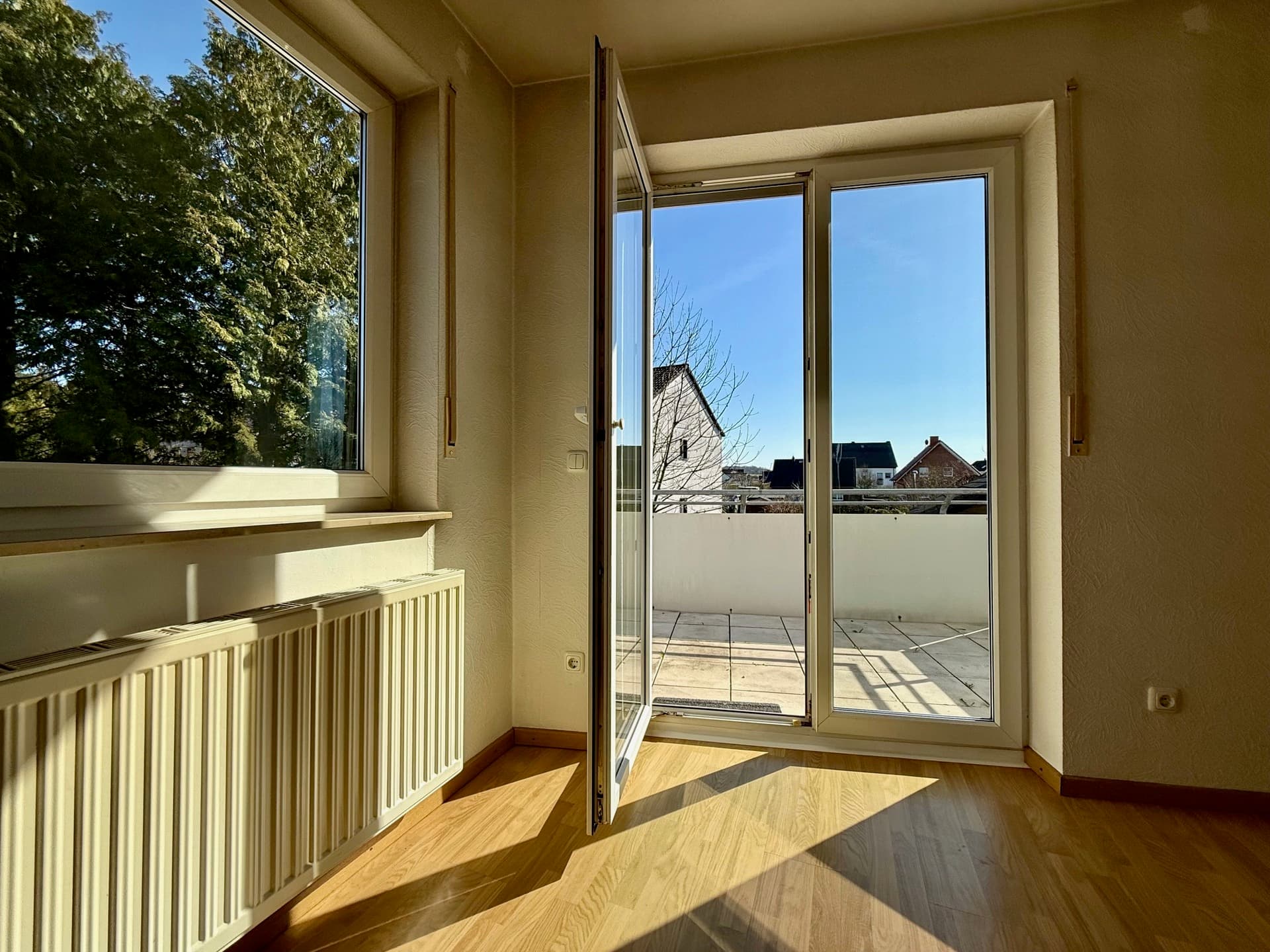 Fröndenberg-Ardey: Eigentumswohnung mit Balkon und Stellplatz zum Selberwohnen oder als Renditeobjekt!