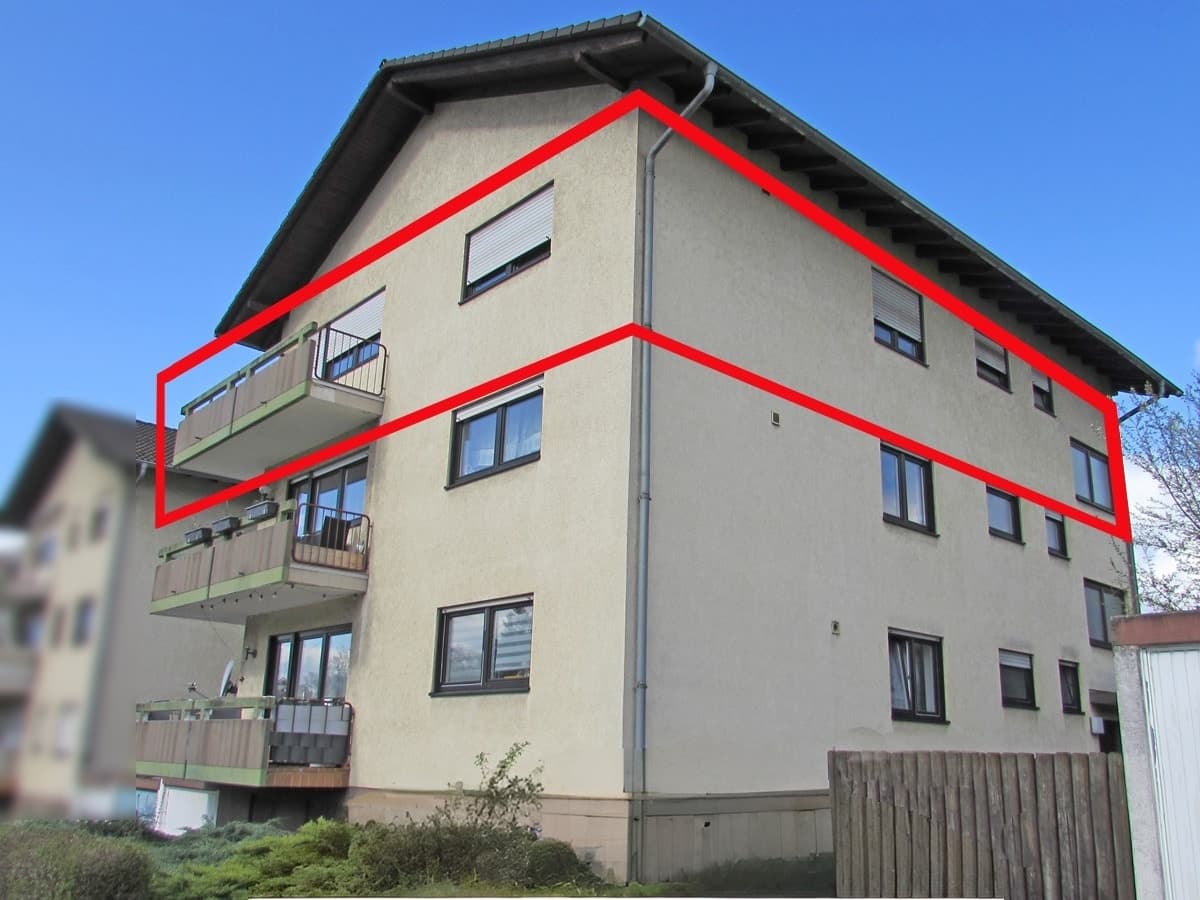 Große 4-Zi.-Wohnung mit garage in erhöhter Lage von Östringen!