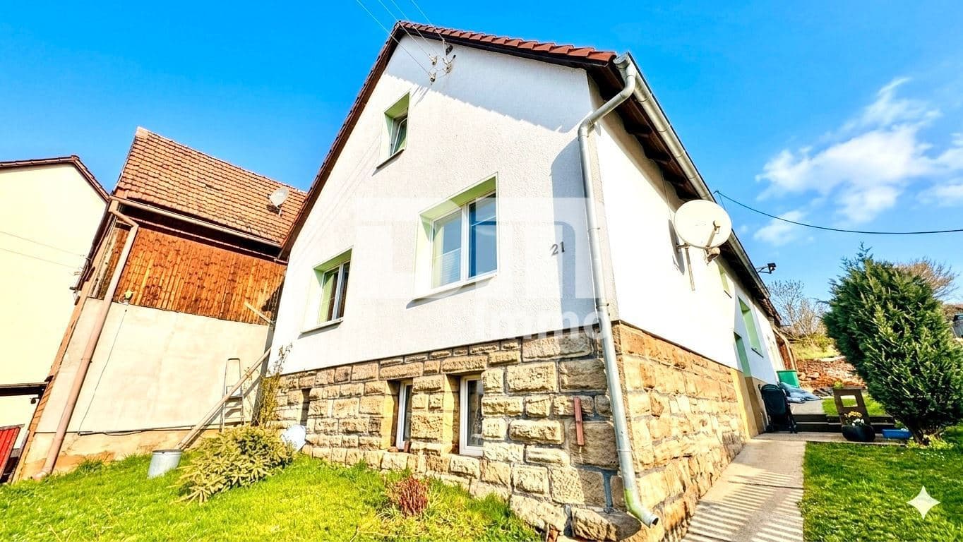 Charmanter Wohntraum mit Tradition und Moderne auf großem Grundstück