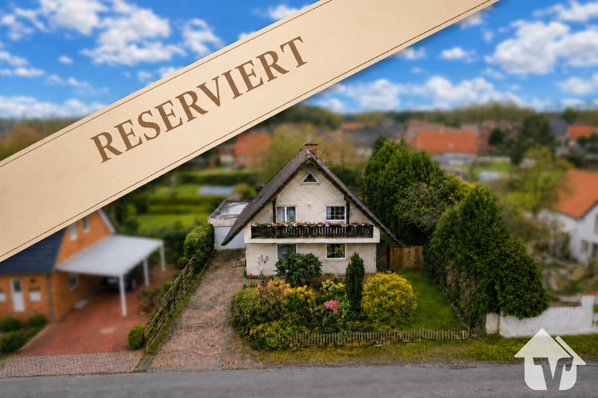 Hier beginnt Dein neues Kapitel – Haus mit Garten, Wintergarten & Balkon.
