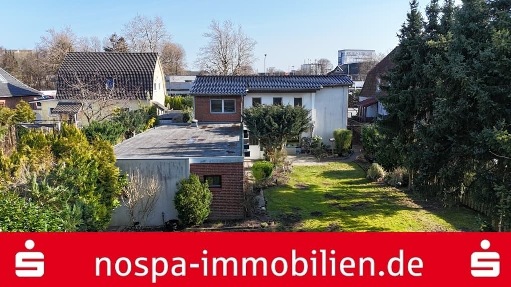 Wohnen und Arbeiten vereint – Vielseitiges Haus mit viel Potenzial für Ihre Zukunft!