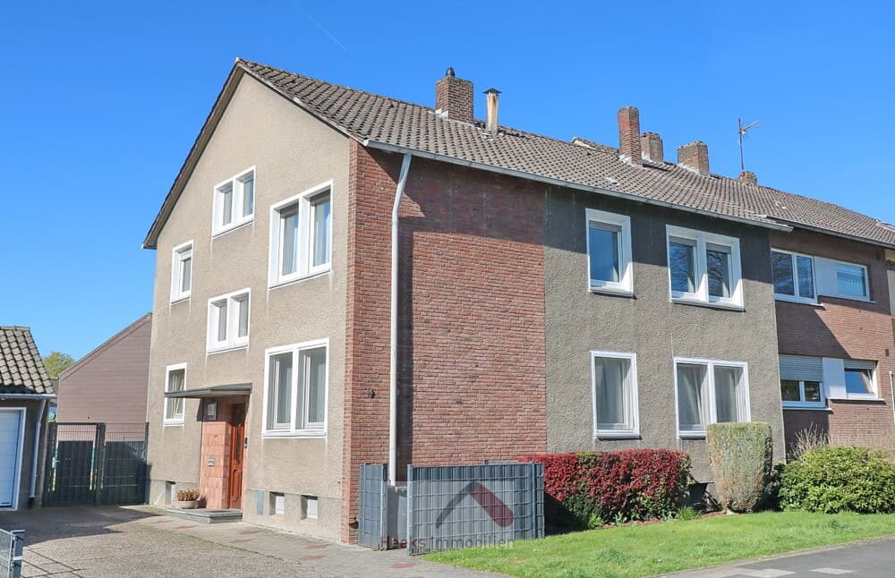 Disteln: 2,5-Zi.-Wohnung im 1. OG in Schulnähe - bereits frei