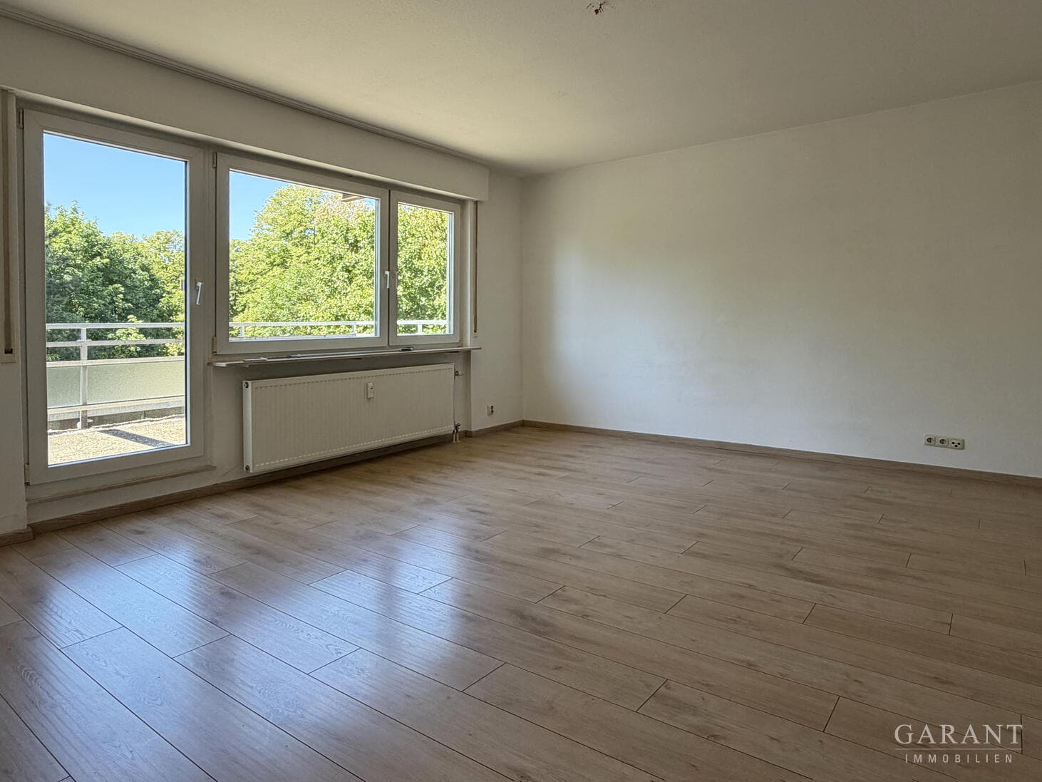 Wohnen mit Mehrwert! Sonnige 2 Zimmer-Wohnung mit Blick ins Grüne!