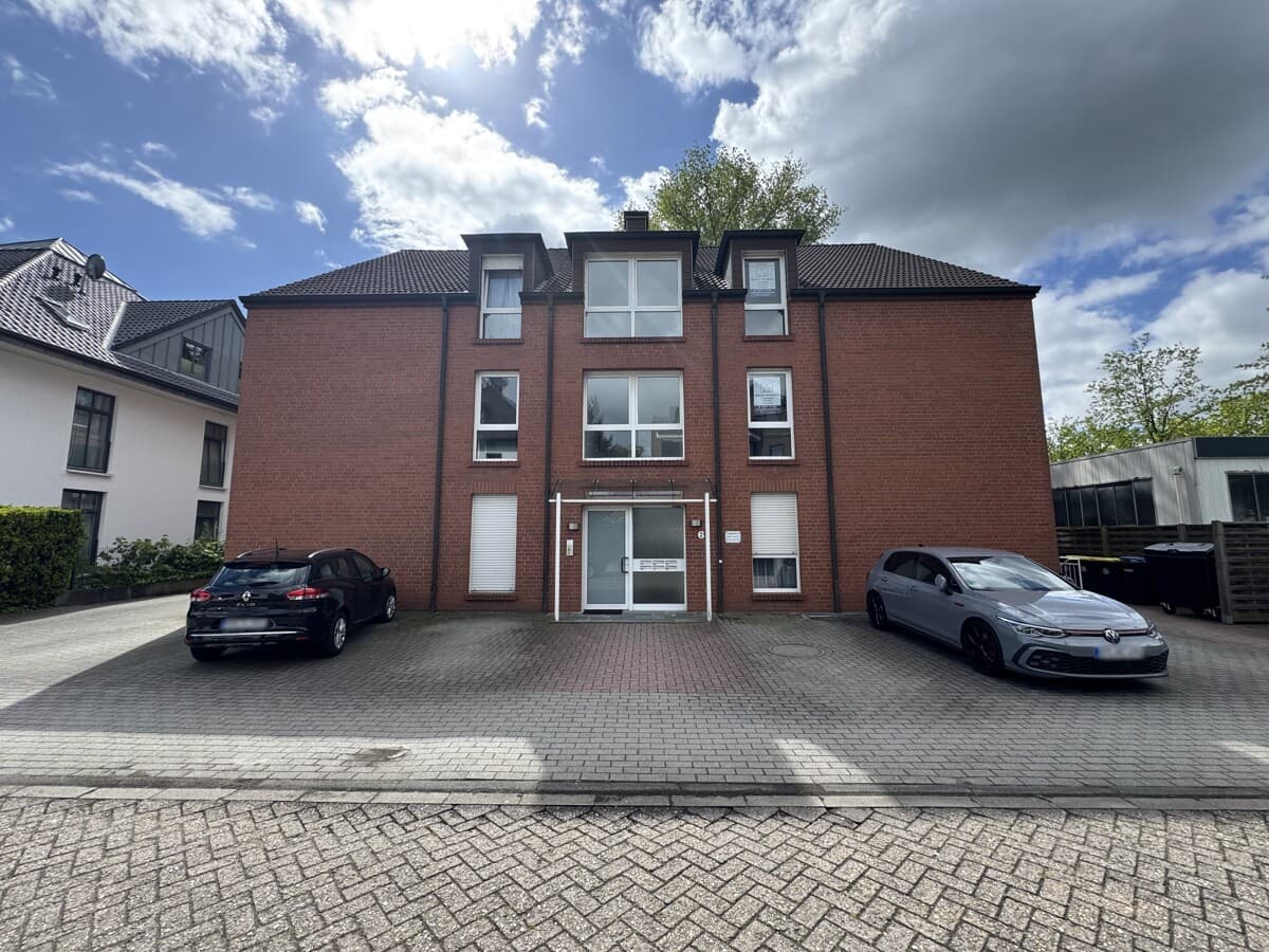 Direkt verfügbar - Stadtzentrale 4-Zimmerwohnung, nur 350m zur Ems!