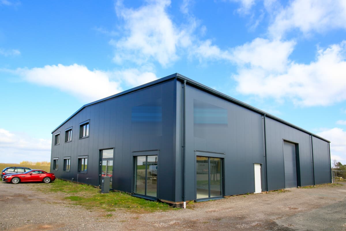 Gewerbehalle