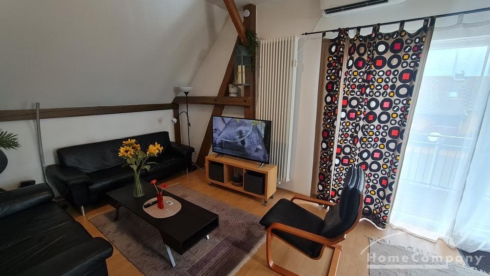 Schöne 2 Zi.Whg., 1. OG, Balkon.