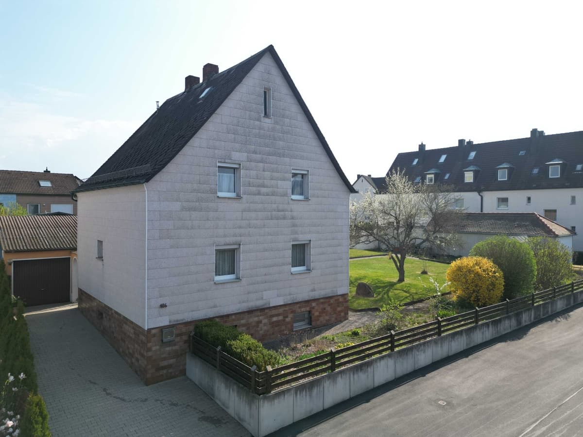 Platz zum Leben, Raum zum Wachsen – Haus mit Potenzial in Weiden-Rehbühl