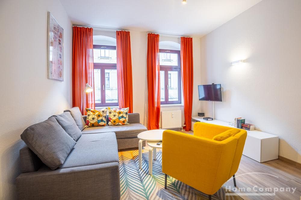 27988 HomeCompany Dresden Möbliert/Furnished 2-Zimmer Apartment in Dresden-Neustadt max. 2 Personen
