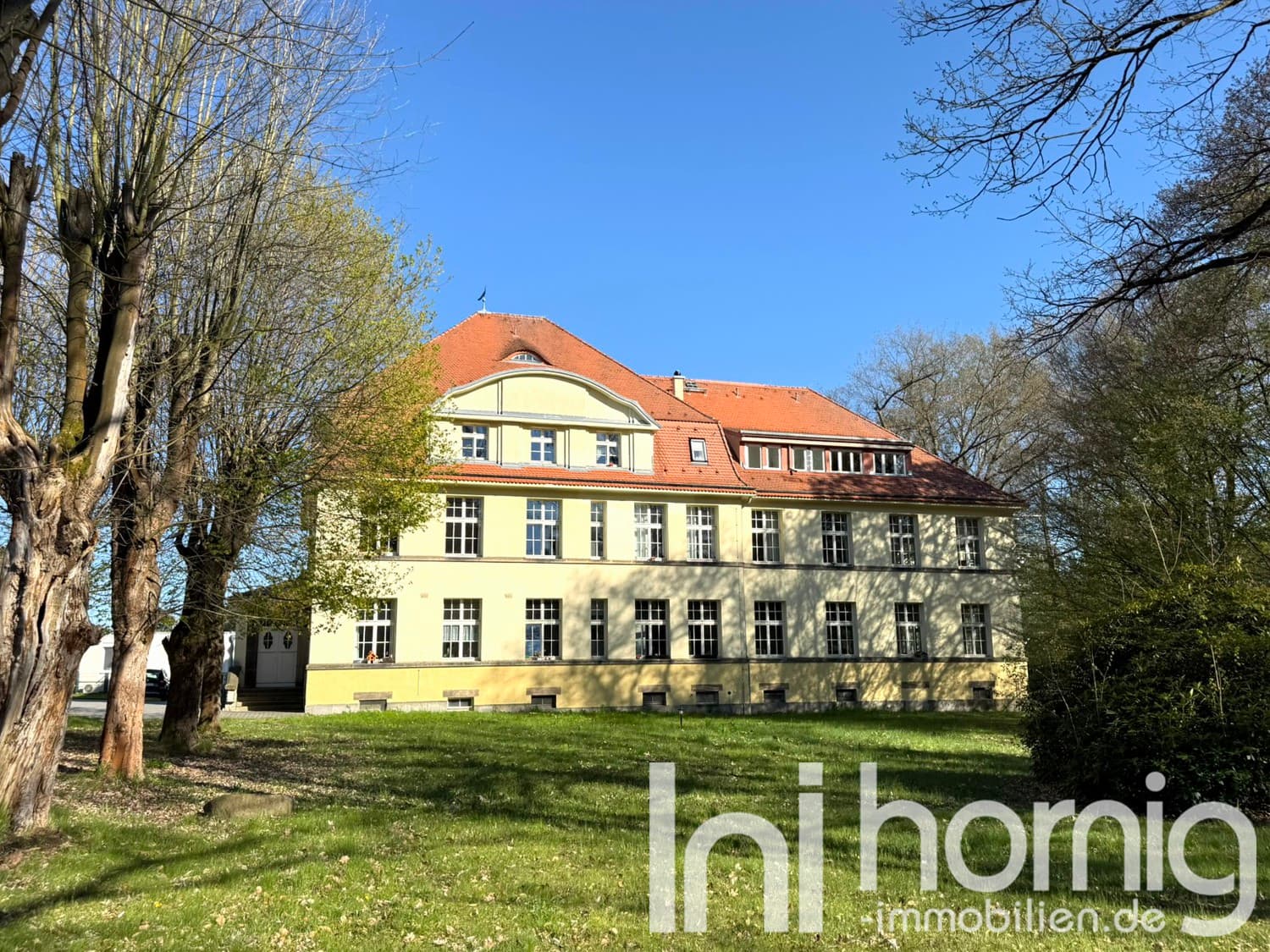 Renditestarke Anlageimmobilie (4,3%) vor den Toren von Dresden