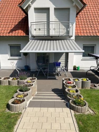 Neuwertiges Einfamilienhaus - herrliche Natur in 97782 Gräfendorf-Michelau, 31 Min von Bad Kissingen (ID 10088)
