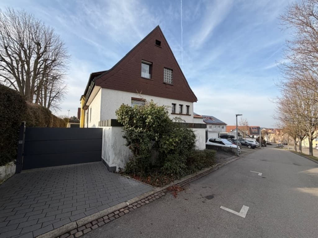 Stadtnah & unkompliziert: EFH in zentraler Marbacher Lage