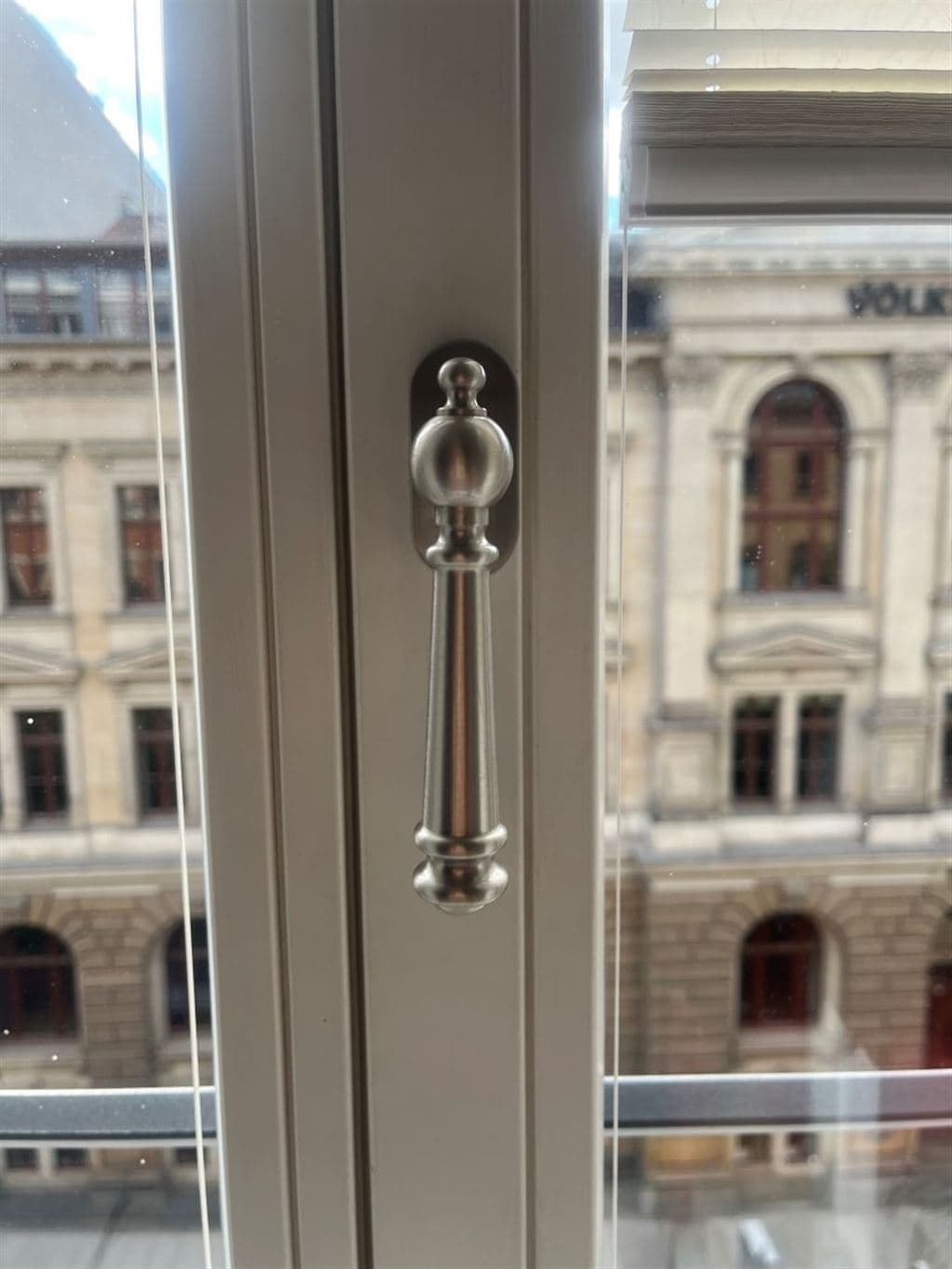 Exklusiv - Hochwertige ETW mit Balkon und 2 TG-Stellplätzen in Bestlage von Leipzig