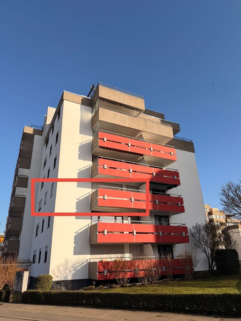 Sofort verfügbar: Gepflegte 3-Zimmer-Wohnung mit Tiefgarage & großem Südwestbalkon in gefragter Lage