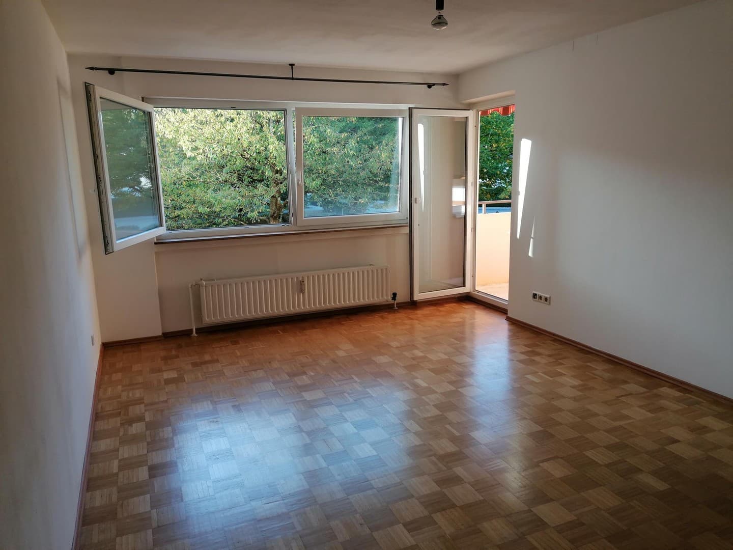 Kompakte 3-Zimmer Wohnung mit Westbalkon in Zorneding