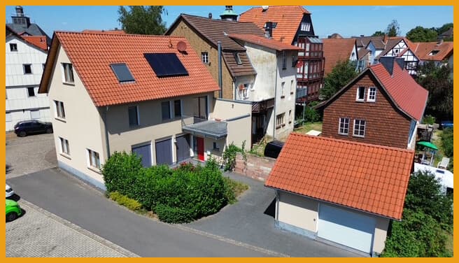 FAST NEU IN MALERISCHER ALTSTADT! 
KEINE KÄUFERPROVISION