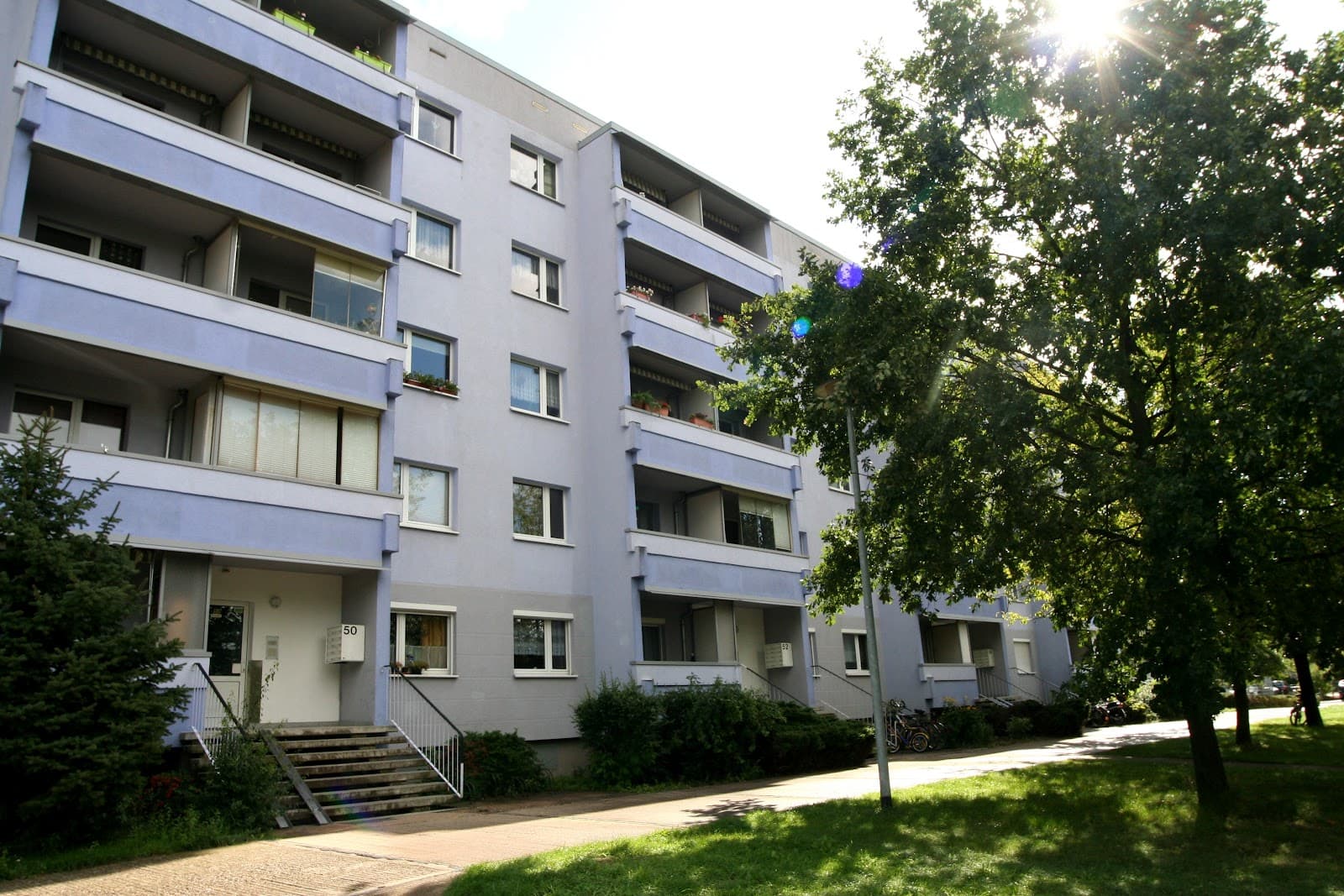 Kleine 3 Zimmer Wohnung im Erdgeschoß