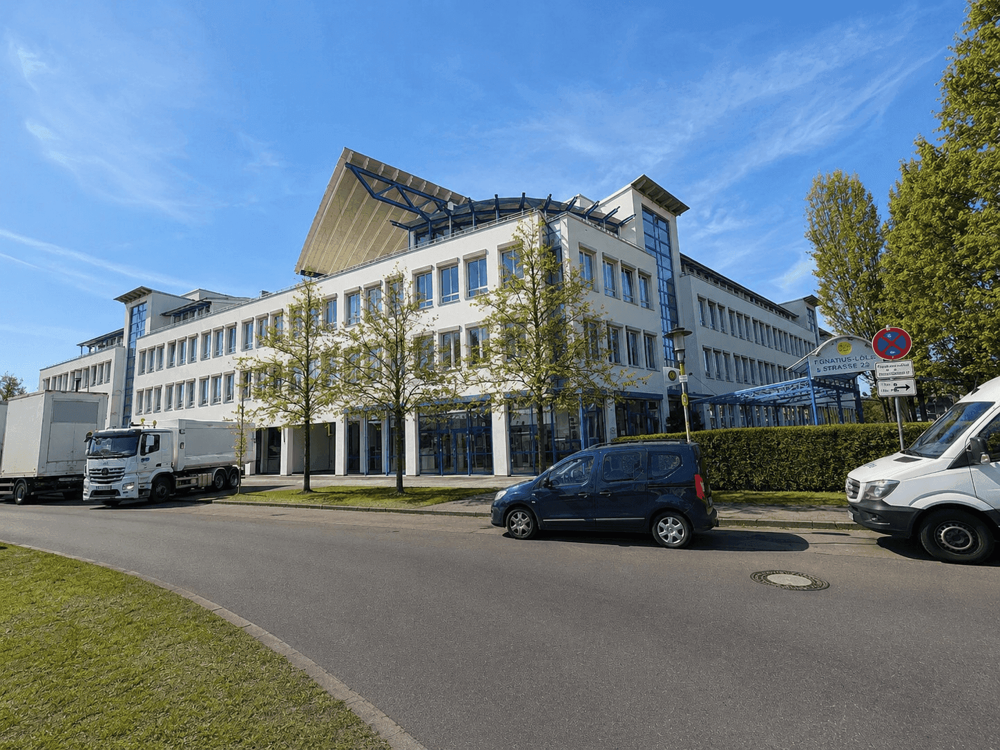 Repräsentative Büroeinheit in Augsburg-Göggingen – Moderne Gewerbefläche zu verkaufen!