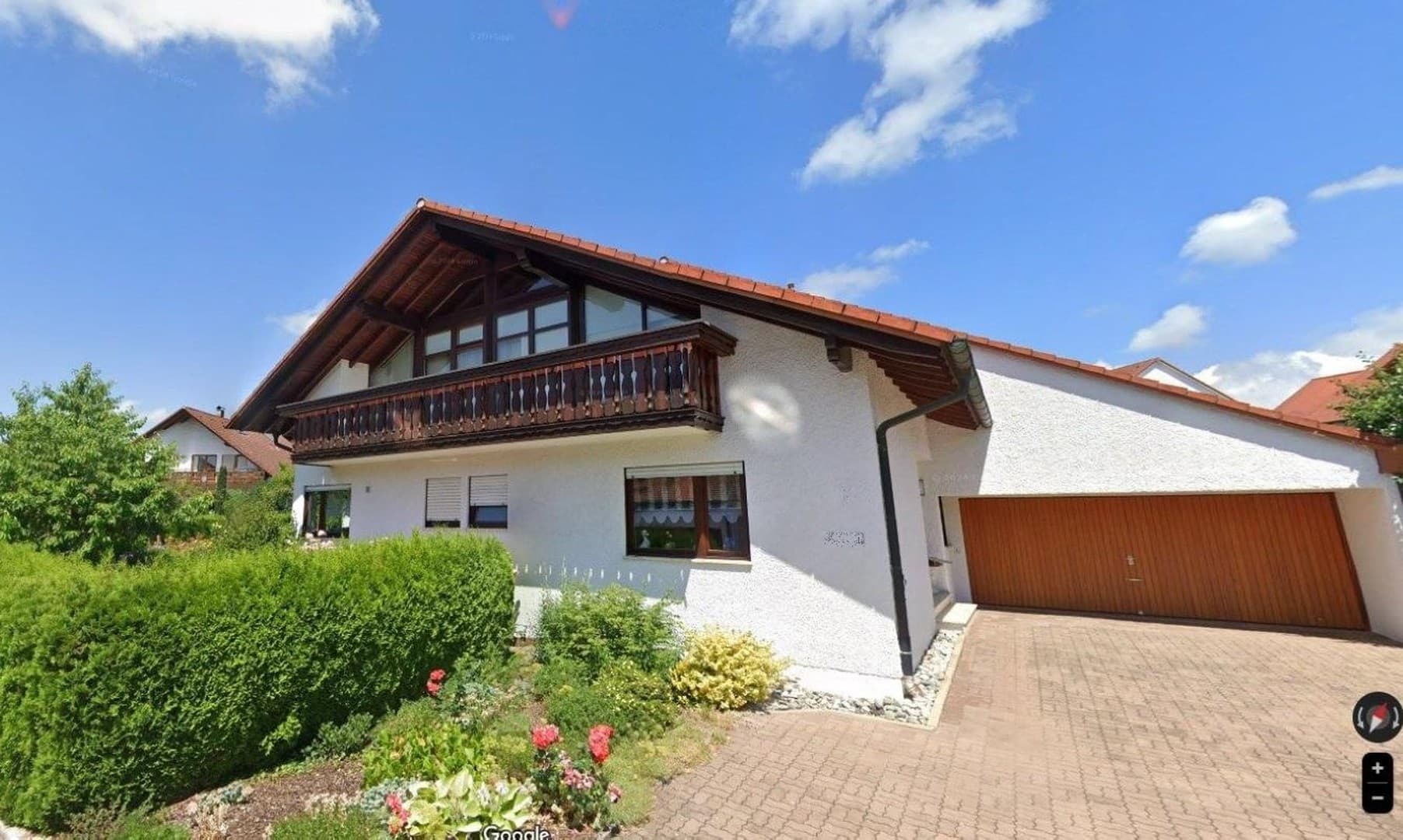 Zwei- Familienhaus in bester Lage