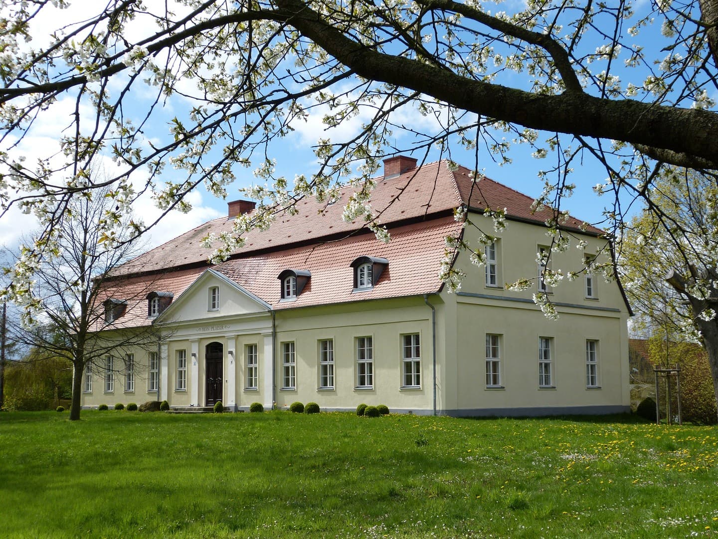 Eigentumswohnung im Gutshaus Mon Plaisir