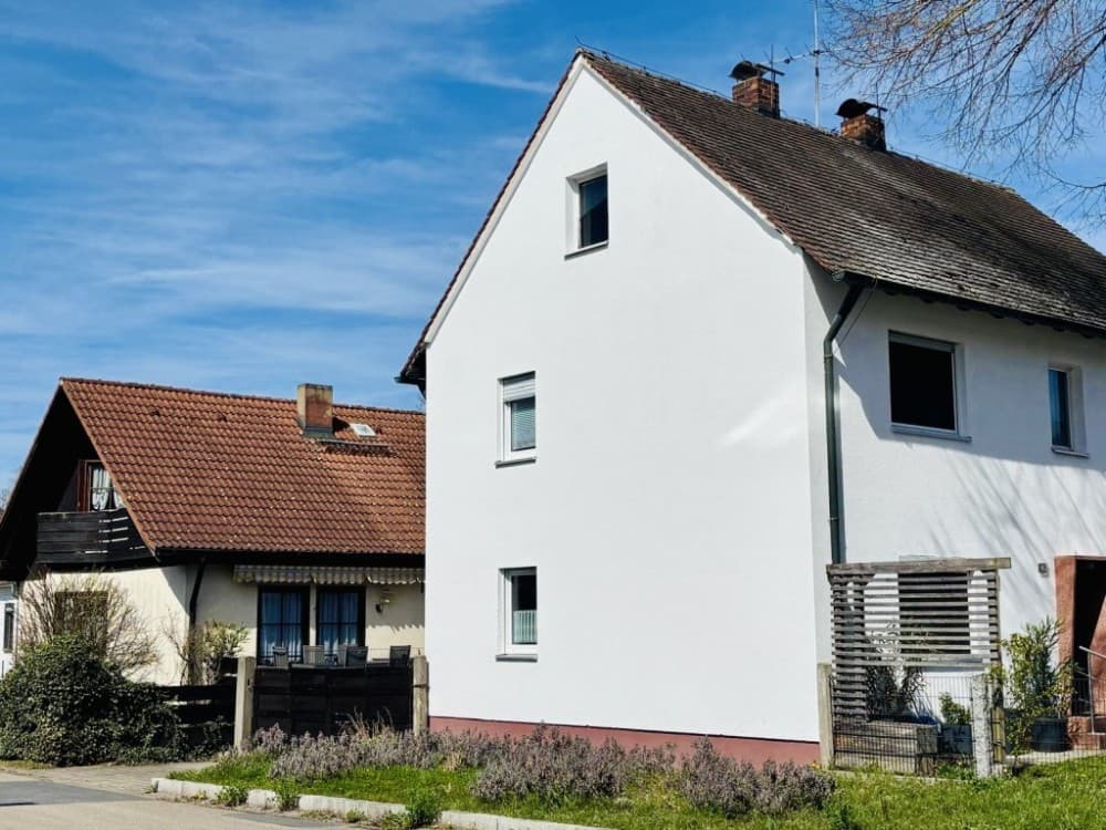 Ensemble mit 2 Wohnhäusern ...