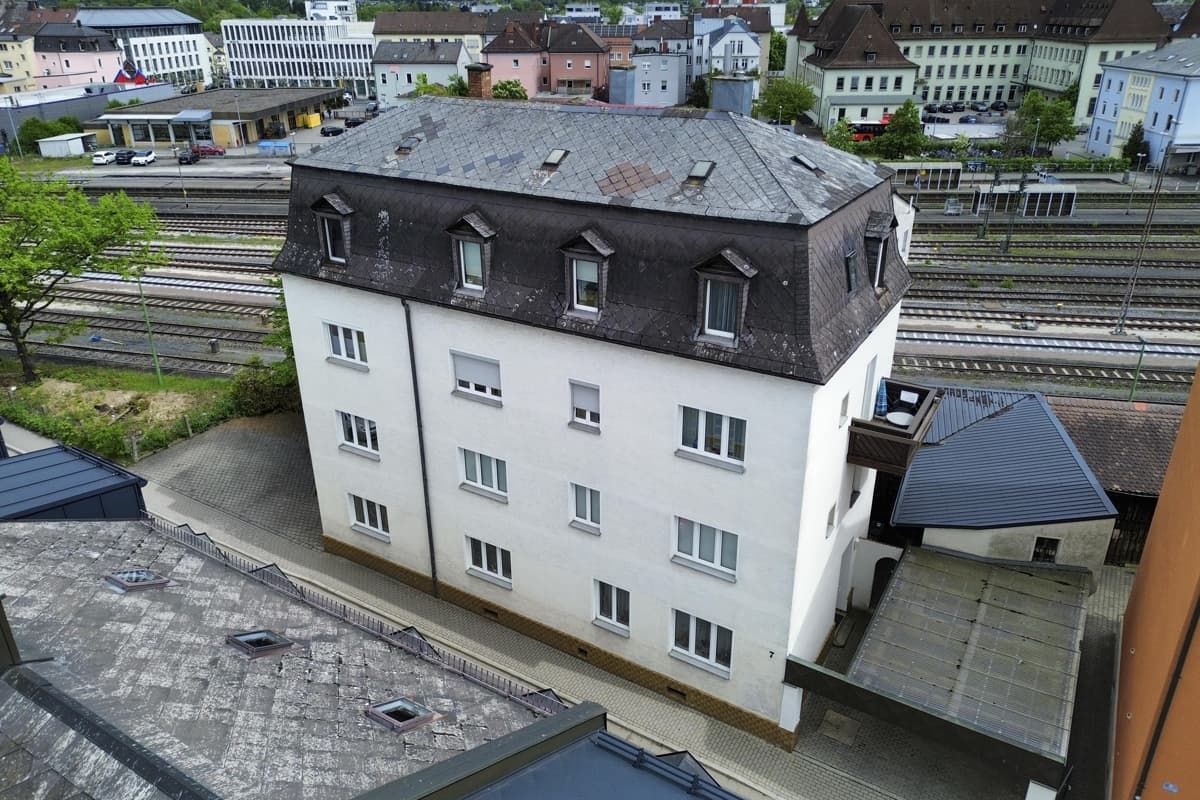 Zentral gelegenes Mehrfamilienhaus mit 7 Wohneinheiten