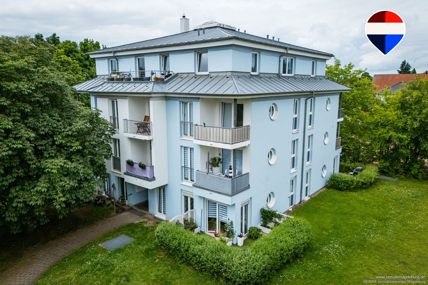Kapitalanlage mit laufenden Mieteinnahmen – Vermietete 1-Zimmer-Wohnung mit Balkon und TG-Stellplatz