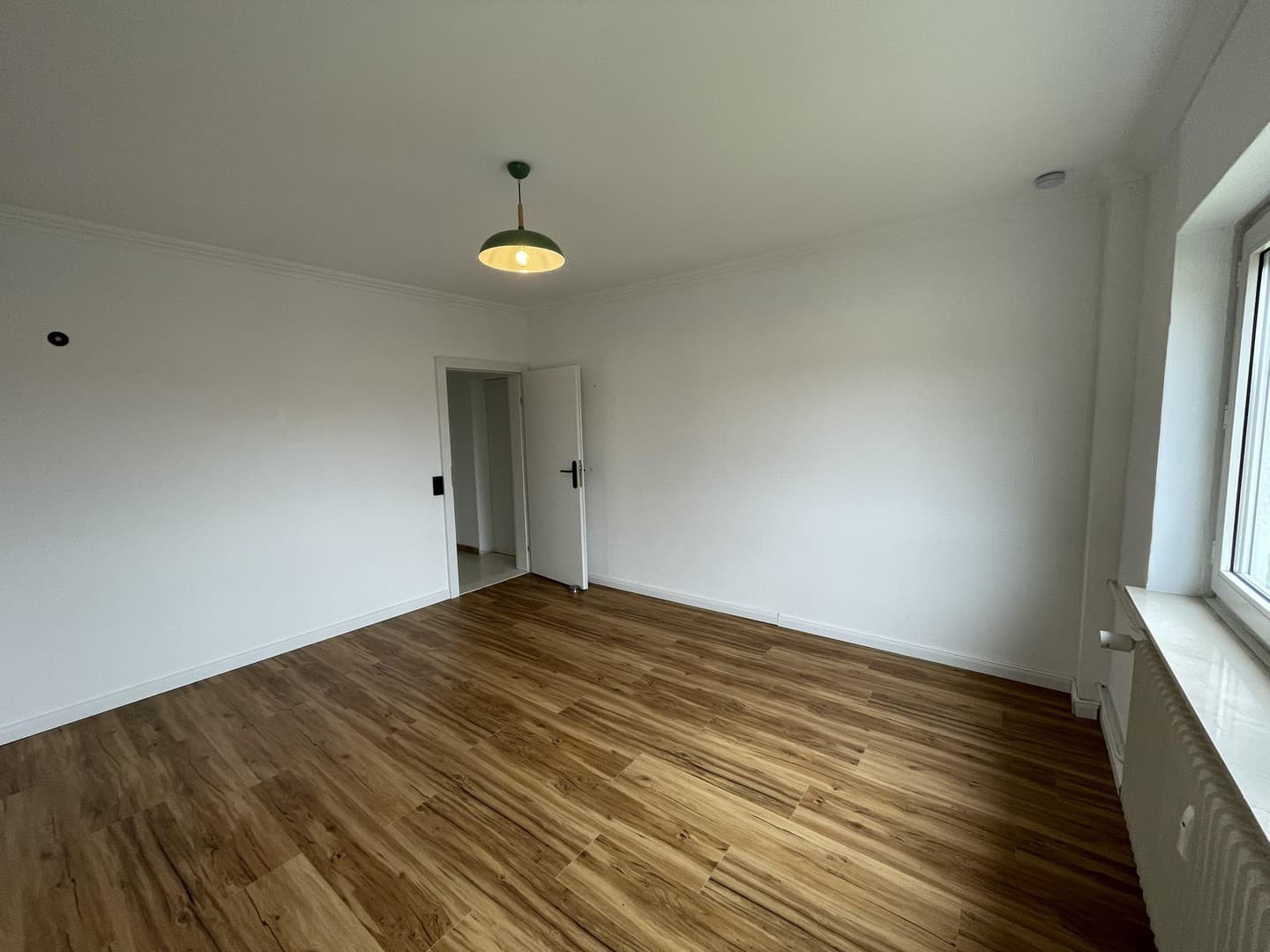 Helle 4-Zimmer-Eigentumswohnung mit zwei Balkonen in Niedernhausen - Provisionsfrei