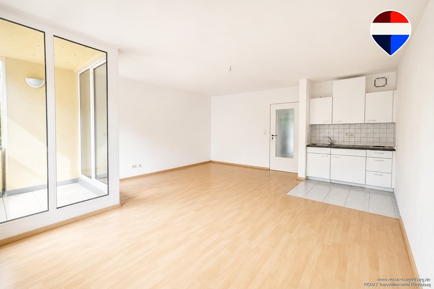 Für Eigennutzer oder Anleger: 1,5-Zimmer-ETW mit Balkon und Tiefgaragenoption in Stadtfeld Ost