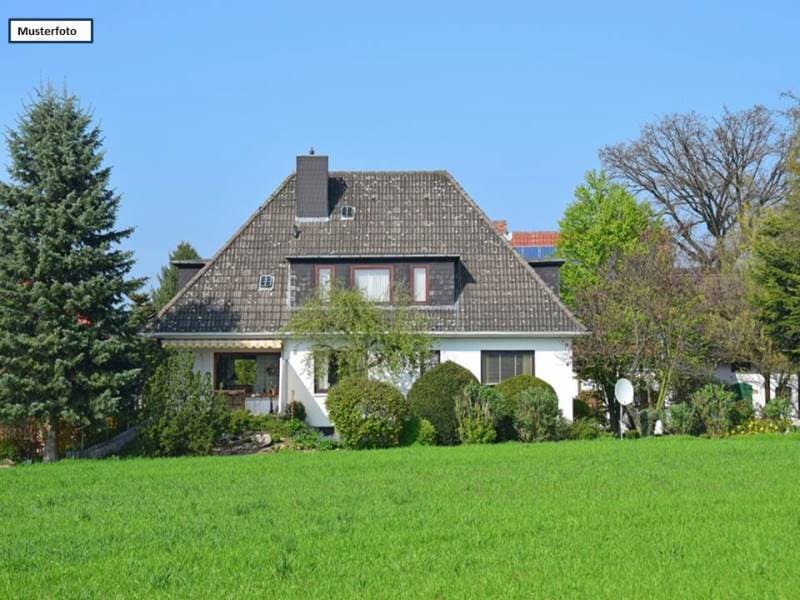 Einfamilienhaus in 56357 Lierschied, Auf der Burg
