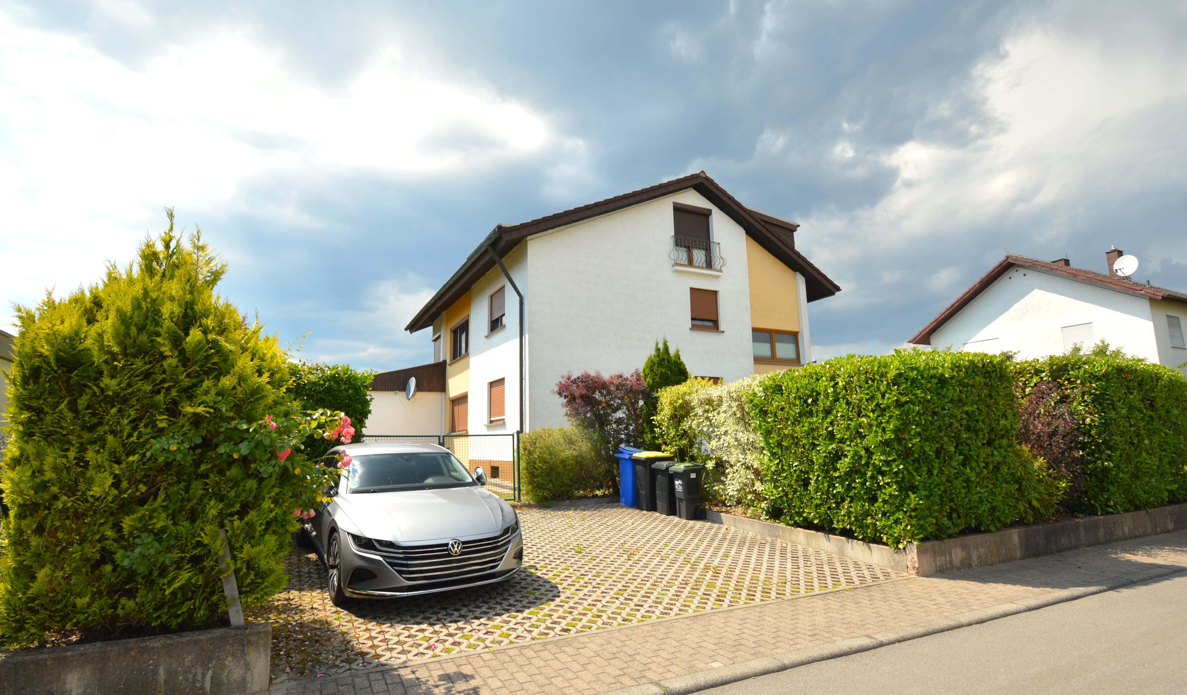 Vielseitig nutzbares Mehrfamilienhaus