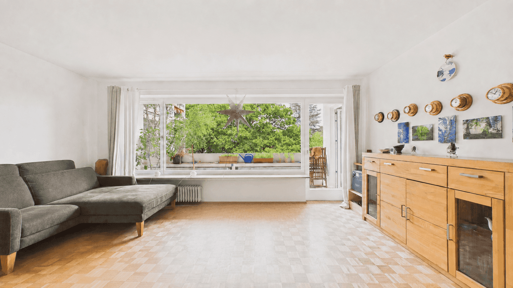 HEGERICH: Helle, vermietete 3-Zimmer-Wohnung mit zwei Balkonen - Krailling am Rand zu Planegg