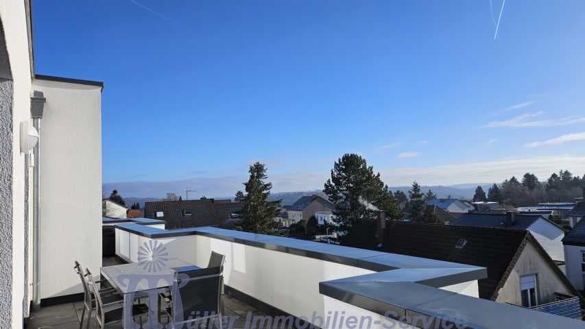 Luxuriöse Penthousewohnung mit Fernblick in Höhenlage von Pirmasens