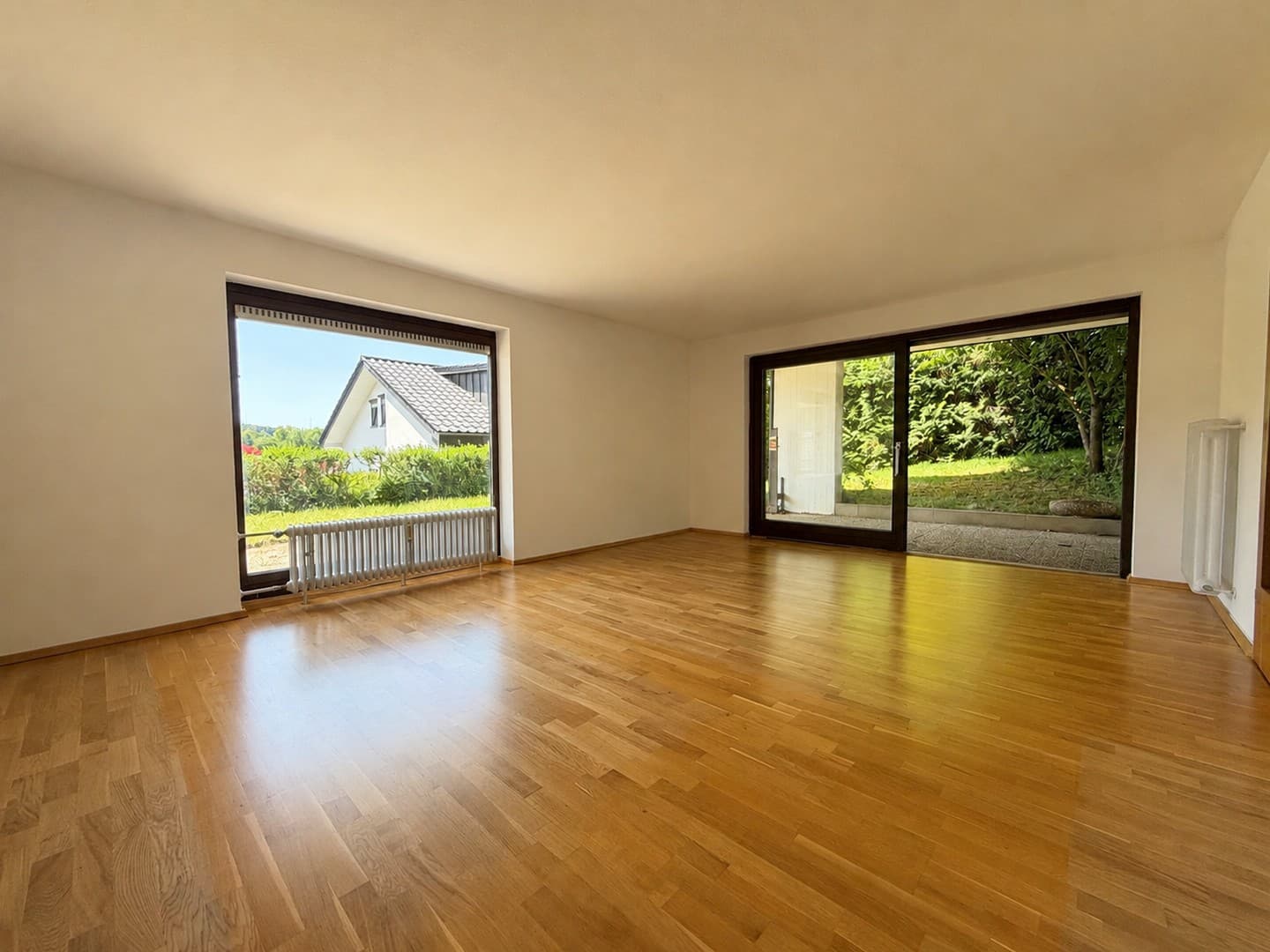 104 m² Eigentumswohnung mit Großer Terrasse, Garage und guter Lage in Engen (Hegau)