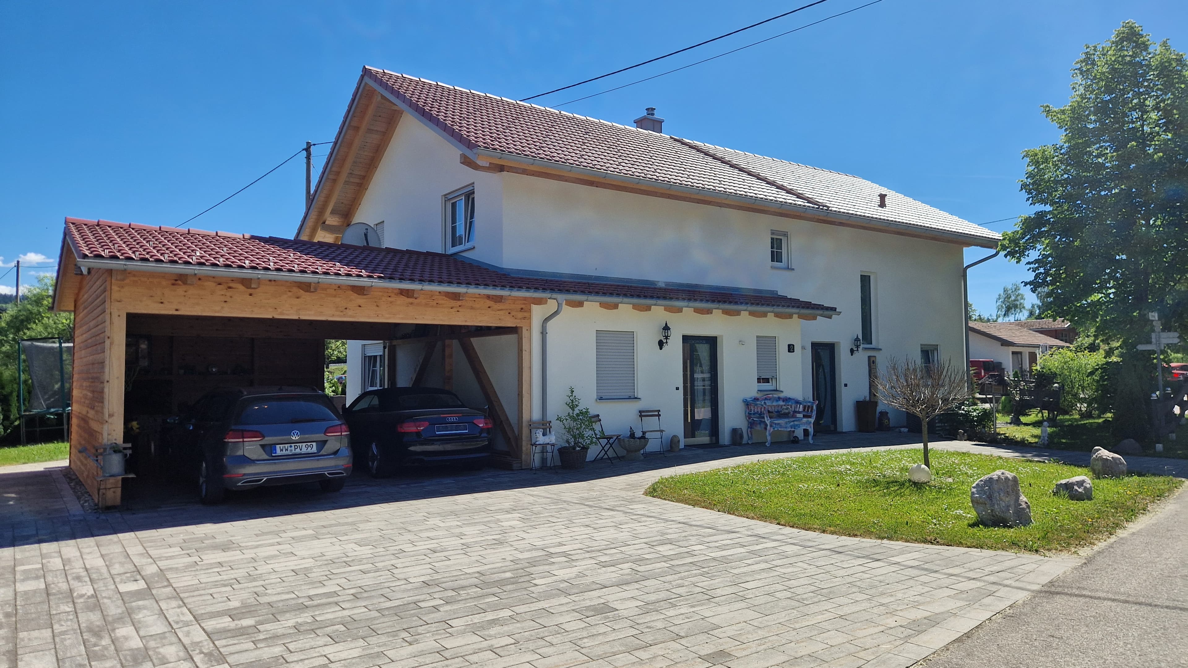 Einfamilienhaus mit Einliegerwohnung