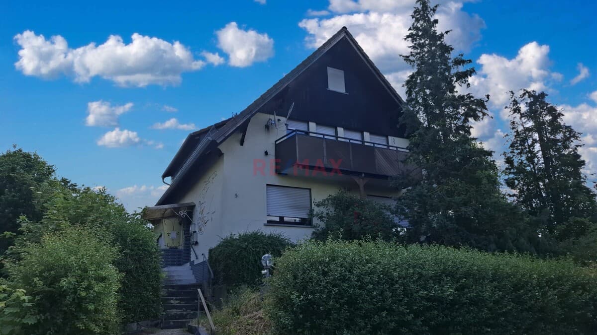 Mehrfamilienhaus, 3 Wohneinheiten mit Garten!!!