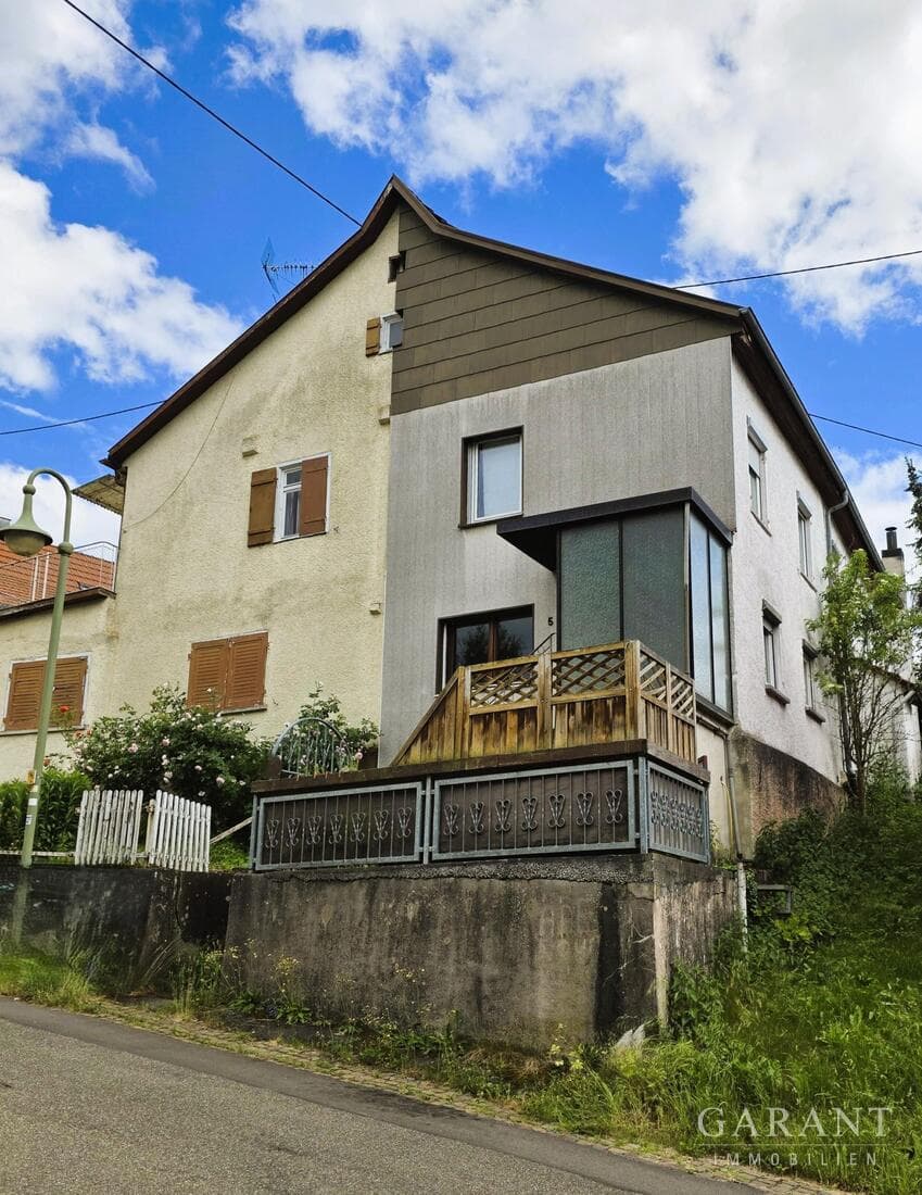 Doppelhaushälfte in schöner Lage in Gomaringen