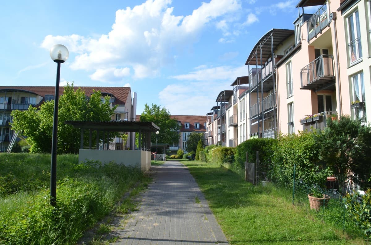 Mehrfamilienhaus mit Grundbuch je Wohnung in Velten zu verkaufen.