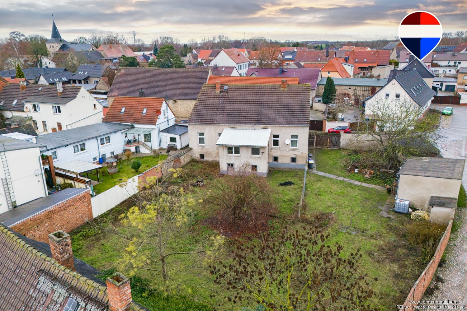 Einfamilienhaus mit Perspektive & weitläufigem Grundstück