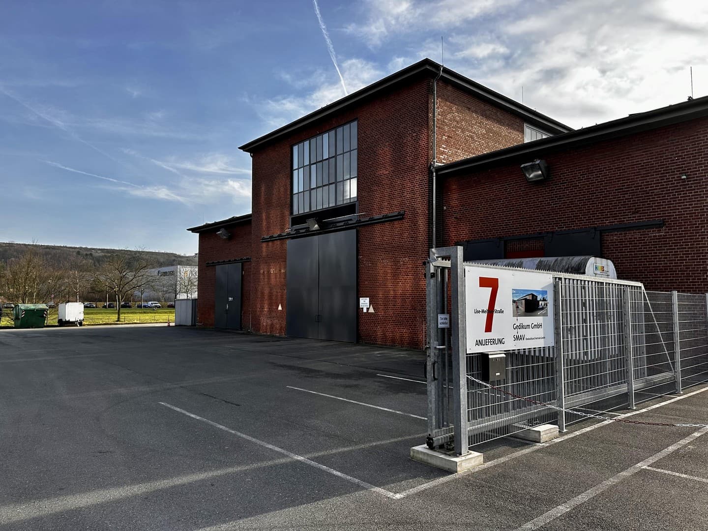 Lagerbox 75 M2, videoüberwacht, befahrbar, temperiert