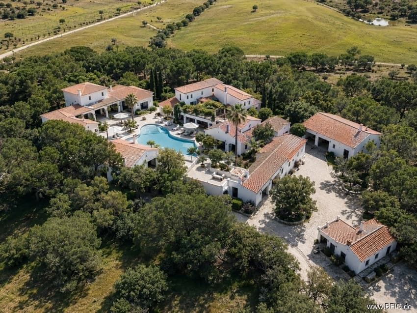 Portugal, Algarve - Großzügiges, Anwesen für private, touristische oder gemischte Nutzung, 20 ha