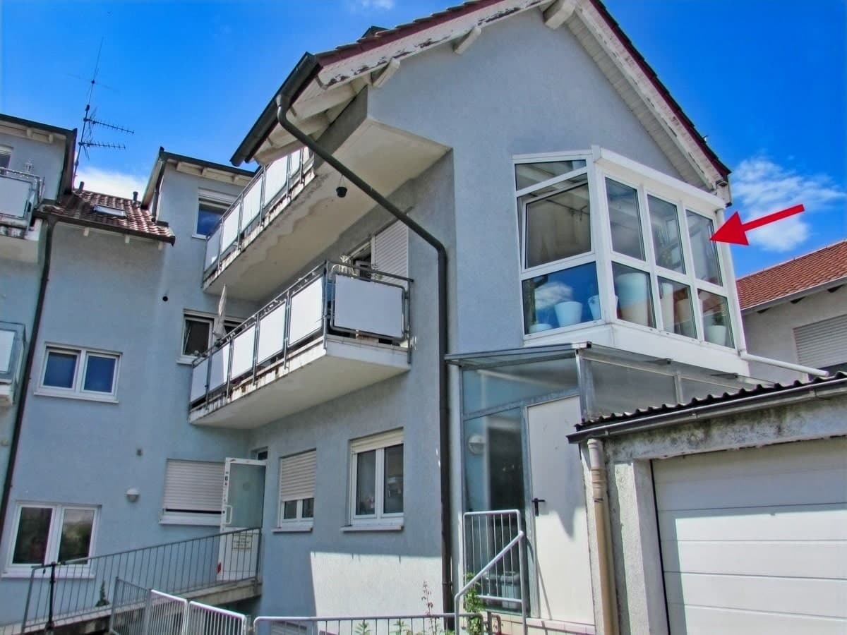 Kapitalanleger aufgepasst: 3-Zi.-Wohnung mit Wintergarten in Hambrücken!