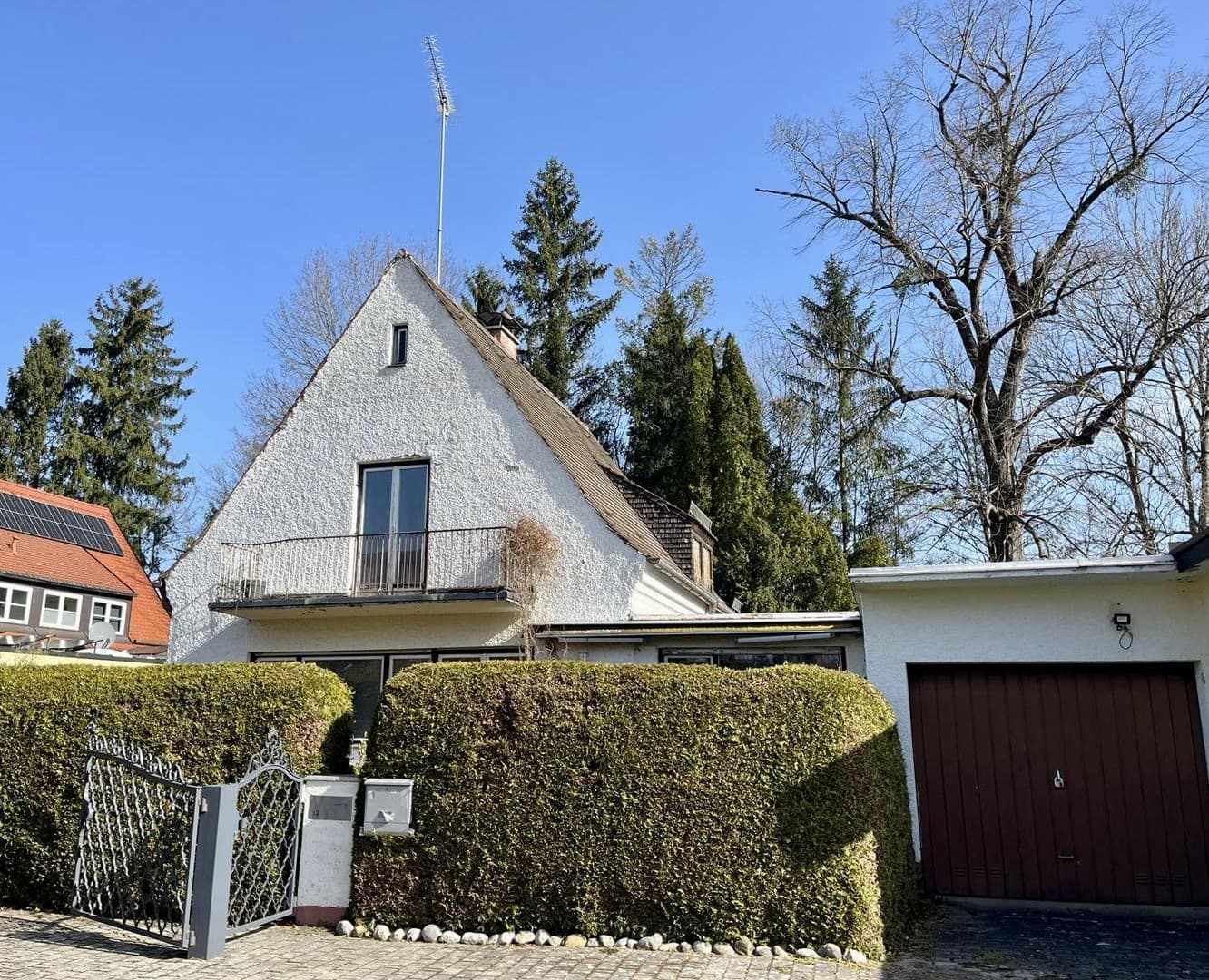 Wunderschönes Grundstück mit Seltenheitswert in Stockdorfer Bestlage