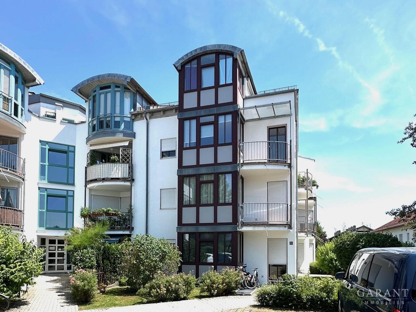 Schicke 2 Zimmer-Wohnung mit TG-Stellplatz! Ideal für Singles oder Pärchen, jünger oder älter!