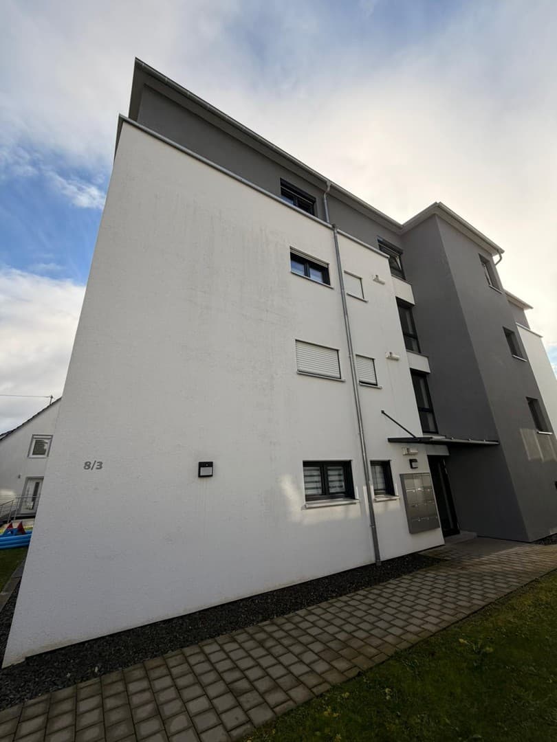 Zentrale 3,5-Zi.-EG-Wohnung,92m²,barrierefrei TG-provisionsfrei