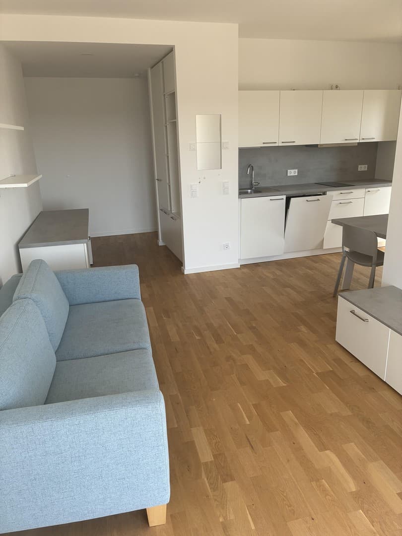 Möbliertes Komfort-Studio in Neubau nahe S-Bahnhof Springpfuhl mit Balkon o. Dachterrasse