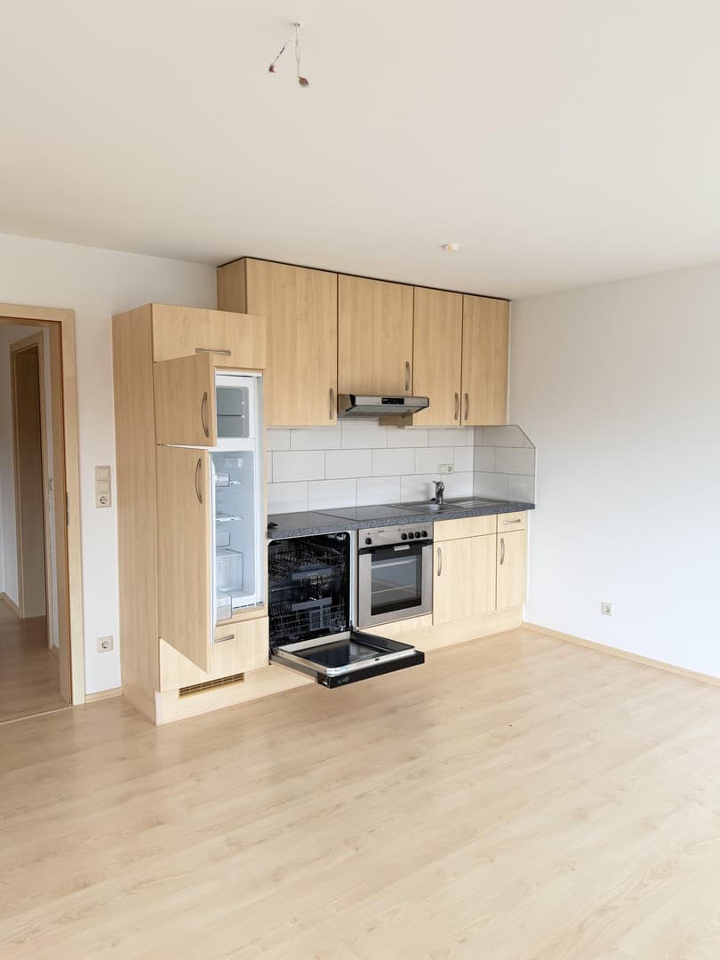 Helle Wohnung in ruhiger Lage mit Balkon
