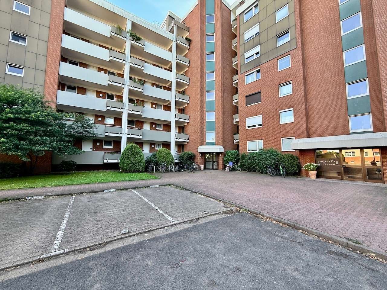 Attraktive 2 Zimmer-Wohnung mit Balkon in Langenhagen