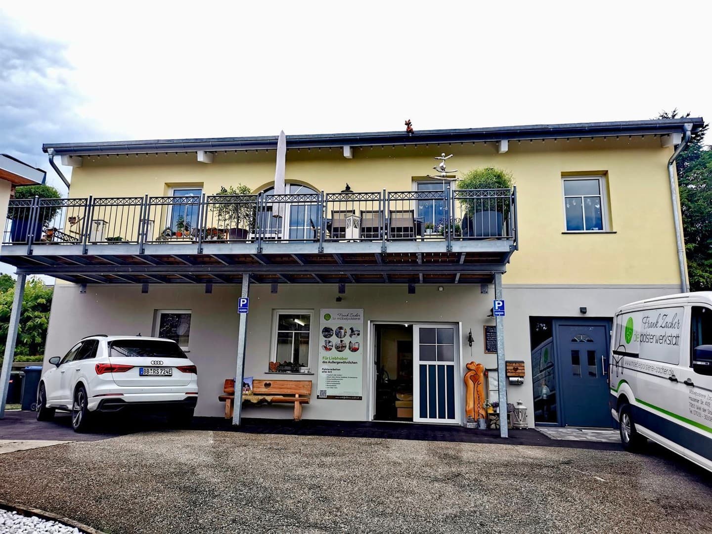 Modernes Landhaus mit 95m² Gewerbeeinheit - vielseitig nutzbar
