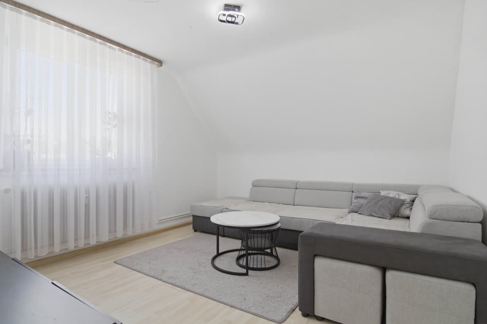 Kapitalanlage Weil am Rhein: Vermietete DG-Wohnung mit Wertsteigerungs-Potenzial