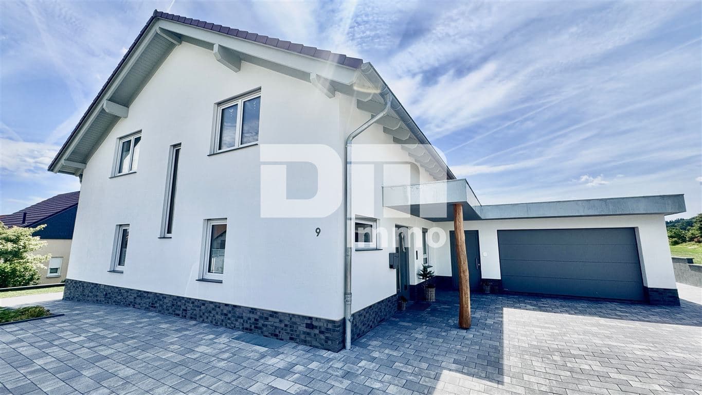 Exklusiver Neubautraum mit Premium-Ausstattung, großer Terrasse und Doppelgarage